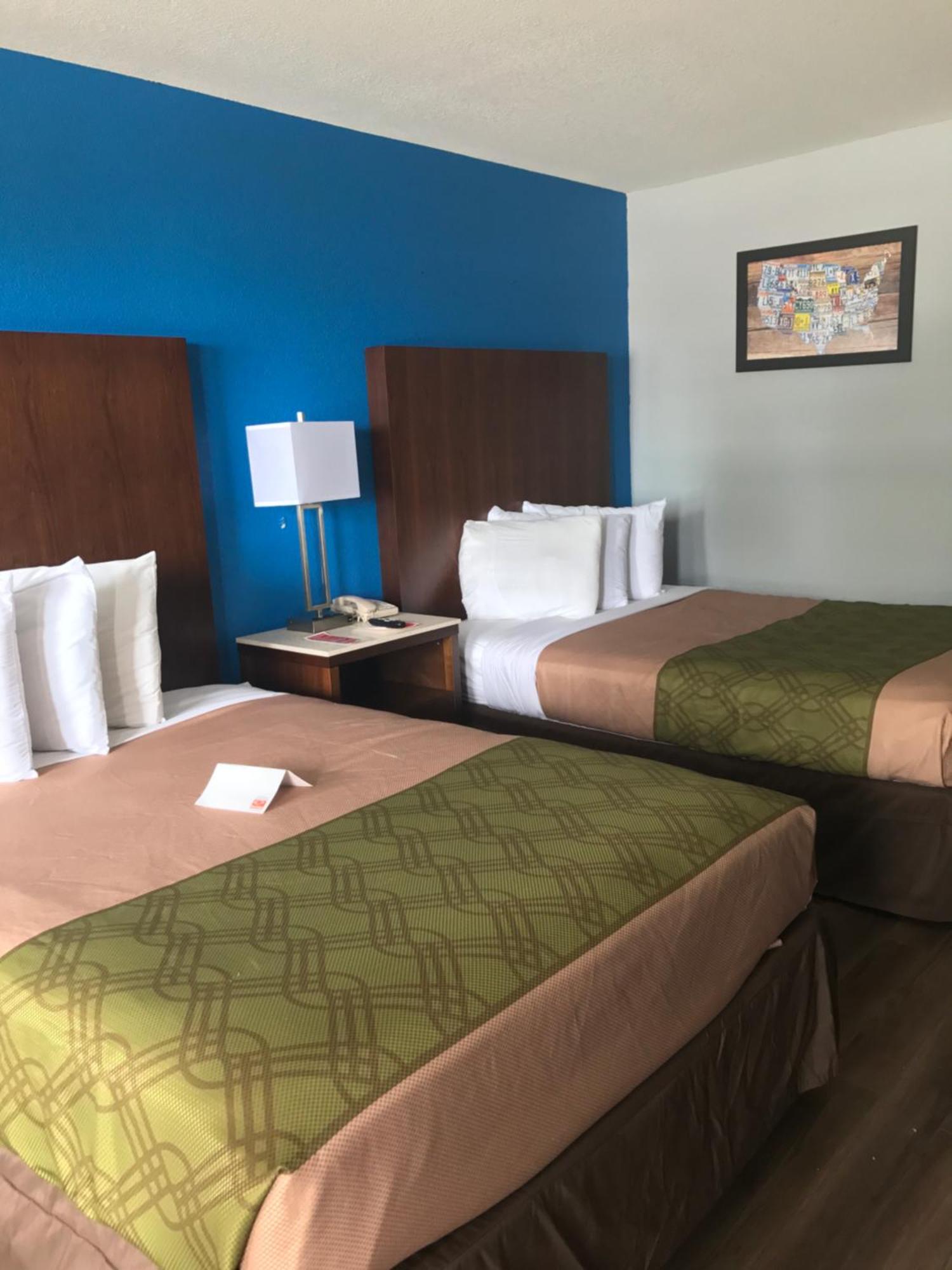 Econo Lodge Inn & Suites I-64 & Us 13 Virginia Beach Exteriör bild